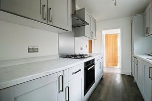 Kitchen- click for photo gallery